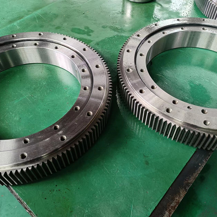 轉盤軸承外圈晃動怎么辦？解決方法