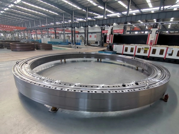 超大型盾構(gòu)機(jī)有了“中國(guó)心”，我國(guó)首臺(tái)套直徑 8 米主軸承研制成功